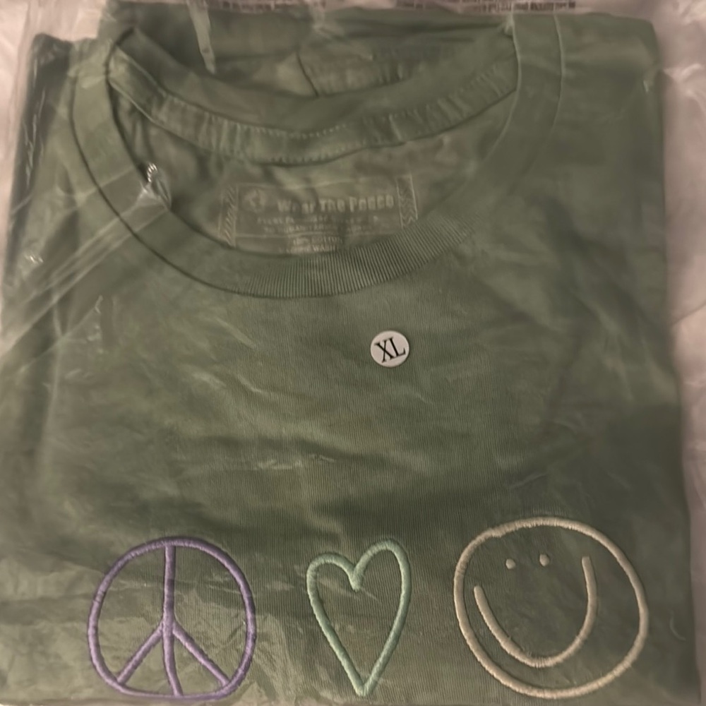 Olive Green Graphic Short Sleeve Tee